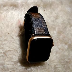 Series 4 Apple Watch | Sz 44m